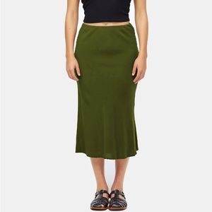 Bronson Skirt in Olive